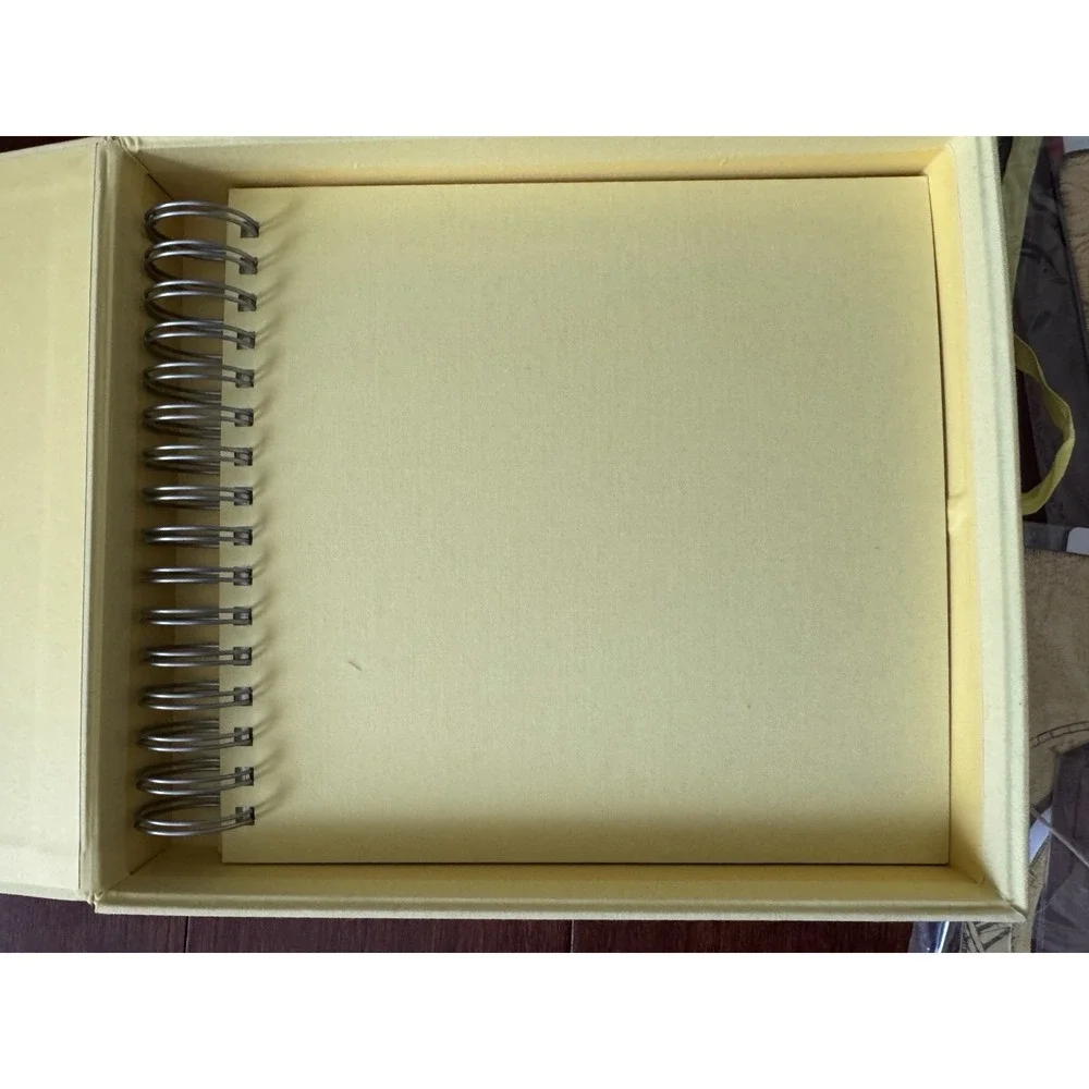 Creative Memories Family Moments 8x8 Scrapbook Album Kit Yellow Lisa